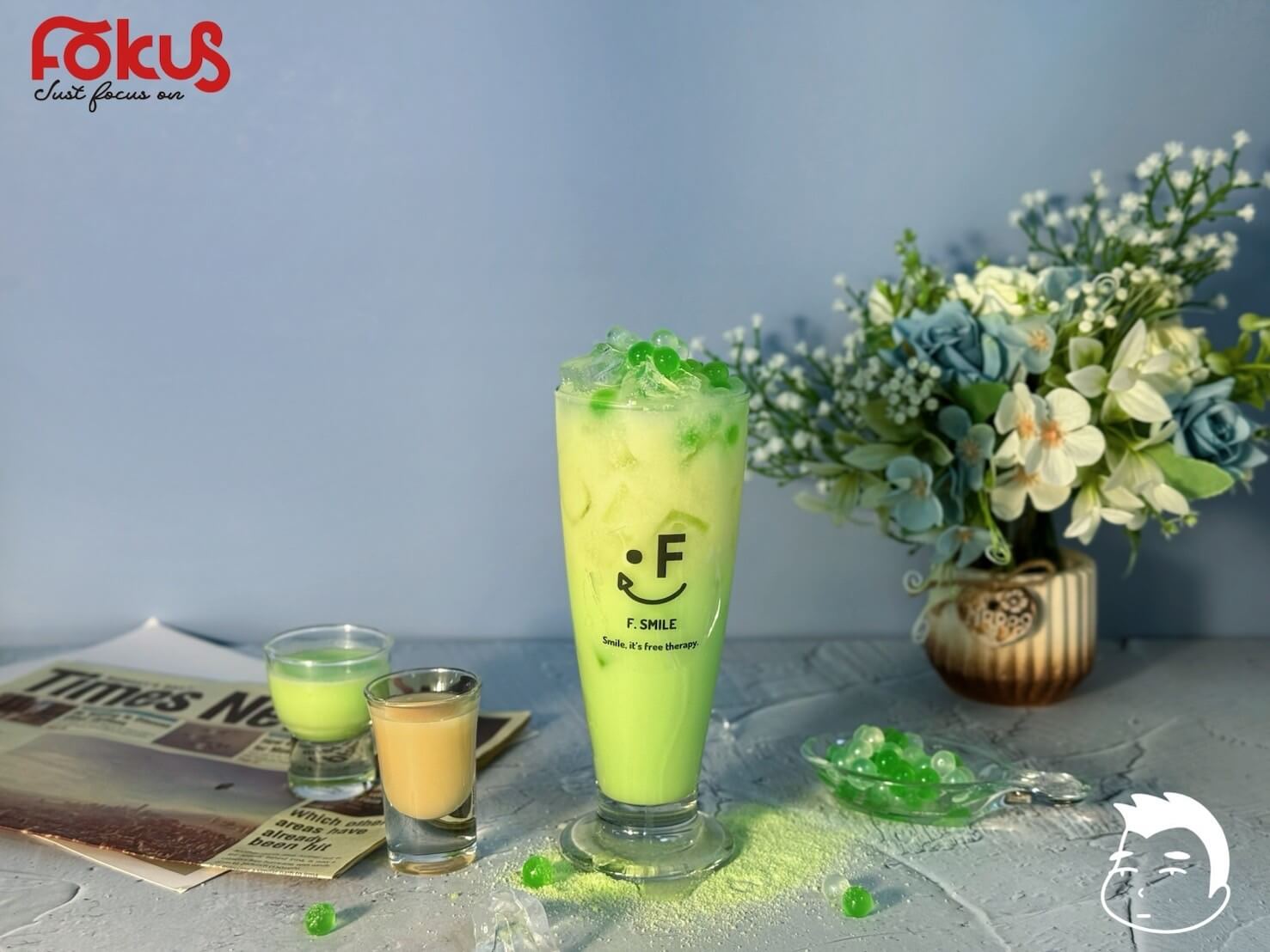 Green Velvet Smoothie bubble tea with avocado, yogurt, and popping boba